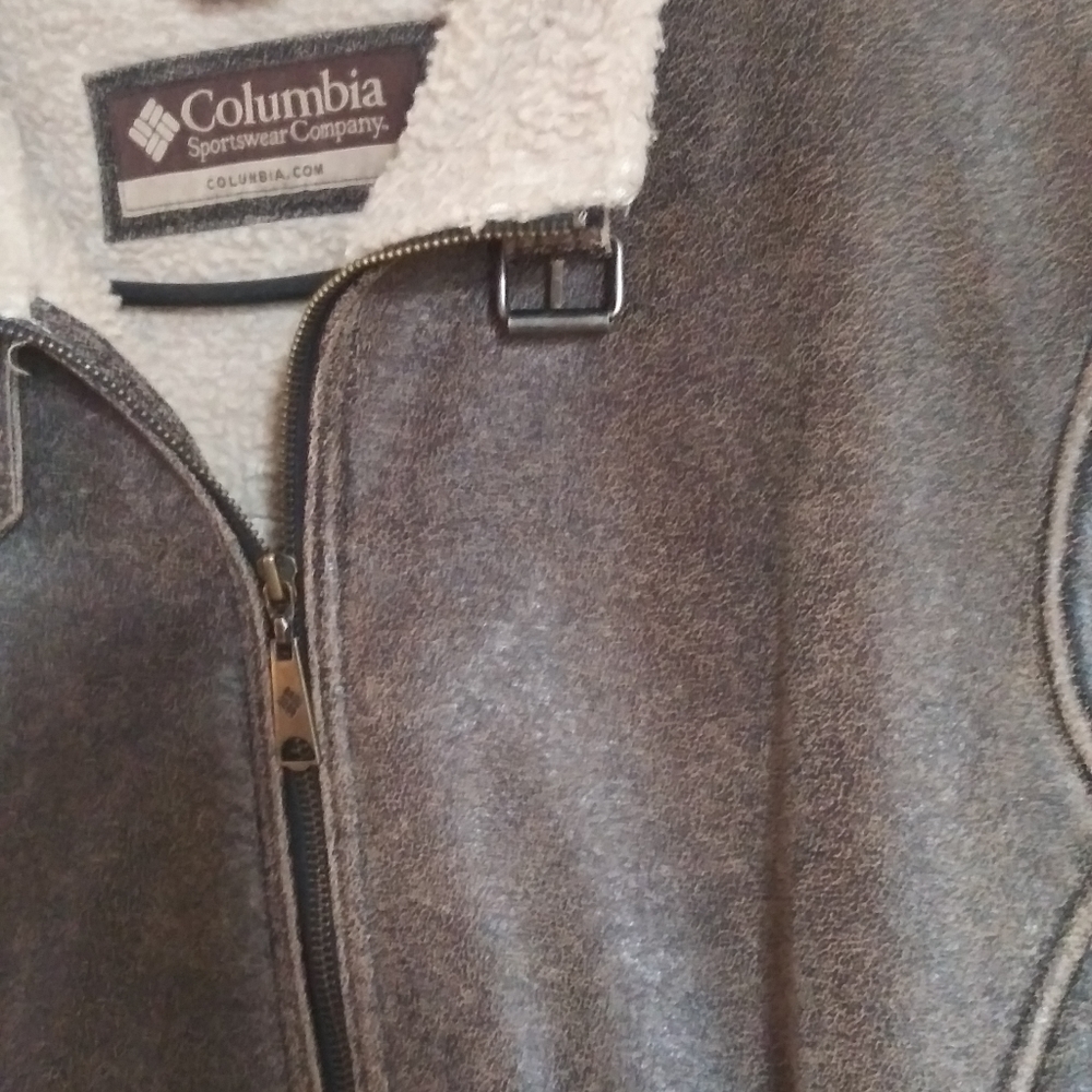 Columbia - Picture 4 of 4